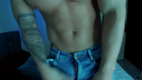 Snapshot of dammianmilleroficial chatting on September 27, 11:02 pm INSTAGRAM DAMMIANMILLEROFICIAL online show from September 27, 11:02 pm