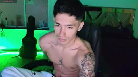 Damon online show from November 2, 11:31 pm