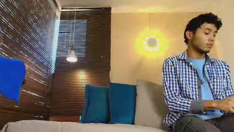 Damon  Salvatore online show from March 19, 7:17 pm