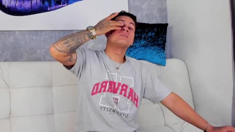 DAMON  online show from April 28, 3:28 pm