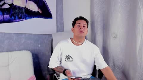 DAMON  online show from March 16, 9:02 am