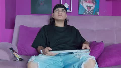 Damon online show from October 28, 10:56 pm