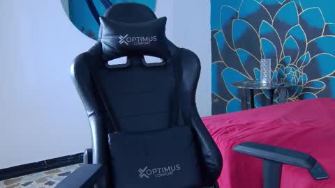 Damon online show from October 23, 4:10 pm