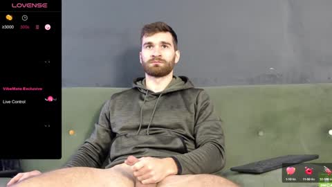 Snapshot of damonking01 chatting on January 6, 9:52 am Discount ONLYFANS - online show from January 6, 9:52 am