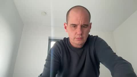 dan19202 online show from February 7, 2:13 pm