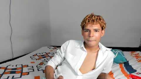 dan_davies online show from October 14, 9:55 pm