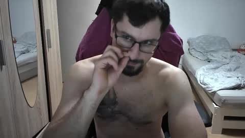 Snapshot of dan_the_man405 chatting on September 29, 7:10 pm King Dan online show from September 29, 7:10 pm