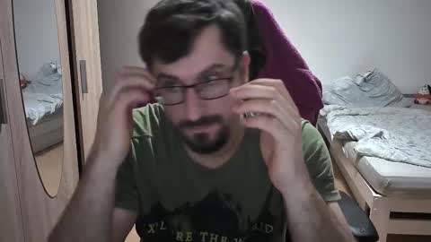 Snapshot of dan_the_man405 chatting on October 3, 7:41 pm King Dan online show from October 3, 7:41 pm