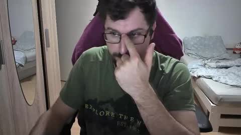 Snapshot of dan_the_man405 chatting on September 30, 8:01 pm King Dan online show from September 30, 8:01 pm