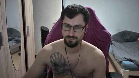 Snapshot of dan_the_man405 chatting on September 24, 8:29 pm King Dan online show from September 24, 8:29 pm