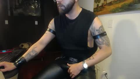 danbury online show from November 25, 12:34 am