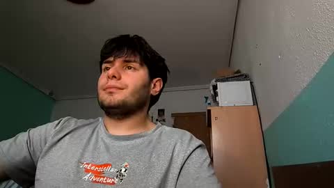 dangreyc4 online show from March 28, 3:23 pm