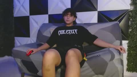 Snapshot of dani_cumboy chatting on March 9, 3:01 am dani_cumboy online show from March 9, 3:01 am