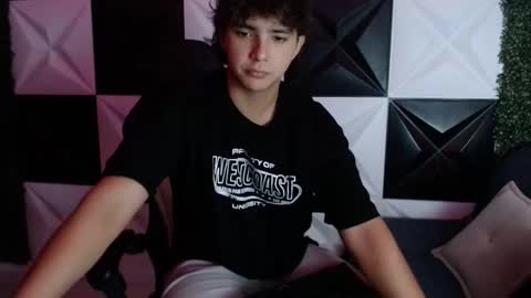 Snapshot of dani_cumboy chatting on January 12, 3:28 am dani_cumboy online show from January 12, 3:28 am