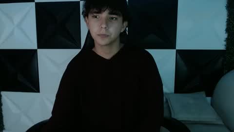 Snapshot of dani_cumboy chatting on December 14, 2:56 am dani_cumboy online show from December 14, 2:56 am