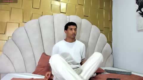 Daniel  online show from October 22, 3:05 pm