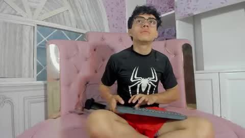 Snapshot of dani_rivass chatting on September 23, 11:31 am Daniel online show from September 23, 11:31 am