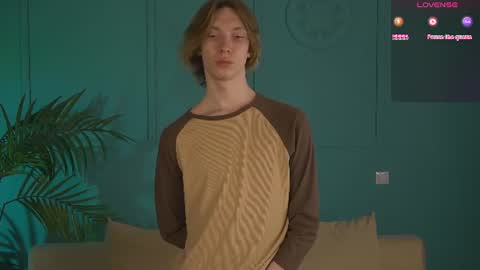 daniel__schmidt online show from June 12, 3:49 am