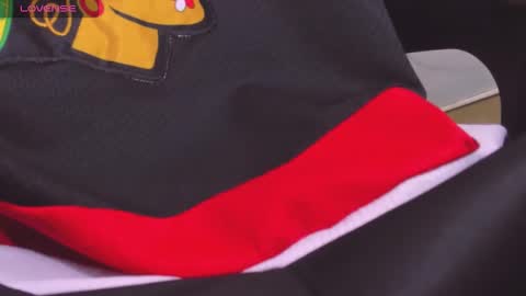 daniel_deluc77 online show from January 18, 1:02 pm