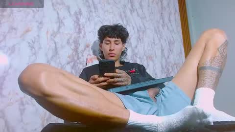 daniel_deluxx online show from April 26, 9:50 am