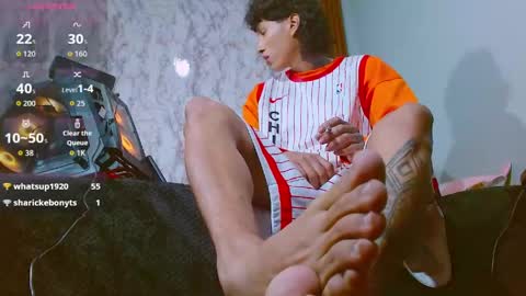 daniel_deluxx online show from April 24, 12:35 am