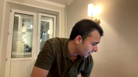 Daniel online show from April 9, 6:25 pm