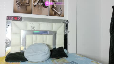 Snapshot of daniel_ova chatting on December 30, 11:59 am Sexy Dani online show from December 30, 11:59 am