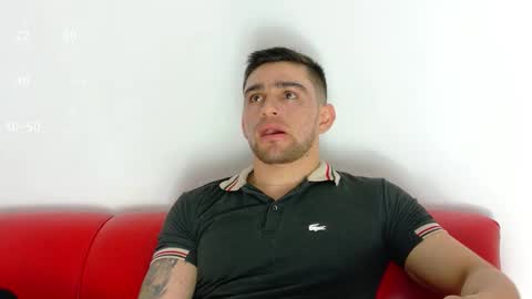 Snapshot of daniel_ova chatting on September 19, 1:50 am Sexy Dani online show from September 19, 1:50 am