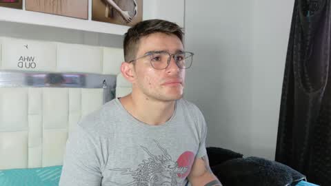 Snapshot of daniel_ova chatting on January 20, 12:49 pm Sexy Dani online show from January 20, 12:49 pm