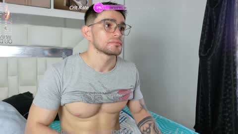 Snapshot of daniel_ova chatting on December 7, 1:07 pm Sexy Dani online show from December 7, 1:07 pm