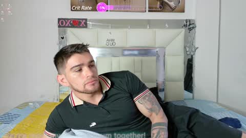 Snapshot of daniel_ova chatting on December 26, 12:27 pm Sexy Dani online show from December 26, 12:27 pm