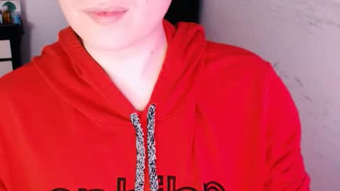 Snapshot of daniel_ruis16 chatting on October 19, 8:23 pm daniel_ruis16 online show from October 19, 8:23 pm