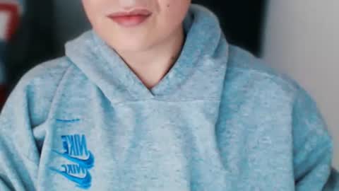 Snapshot of daniel_ruis16 chatting on March 4, 3:15 pm daniel_ruis16 online show from March 4, 3:15 pm