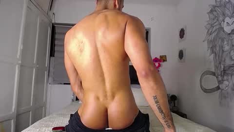 Snapshot of daniel_sherlock chatting on October 17, 12:25 am Daniel Sherlock online show from October 17, 12:25 am