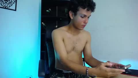 daniel_vila online show from September 19, 11:15 pm