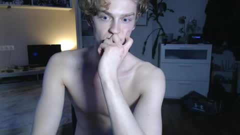 Daniel online show from April 19, 3:50 am