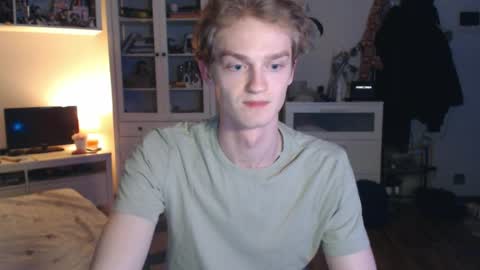 Daniel online show from April 5, 11:56 pm