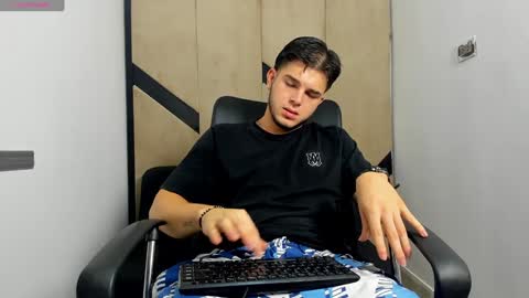 DANIEL online show from January 31, 10:52 pm