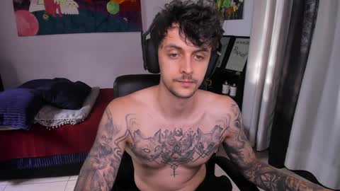 Daniele Bunny online show from May 3, 4:20 pm