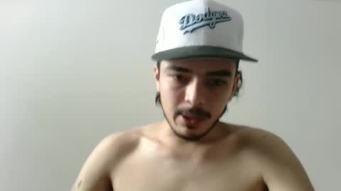 Snapshot of danielhot17 chatting on January 21, 4:44 pm DANIEL online show from January 21, 4:44 pm