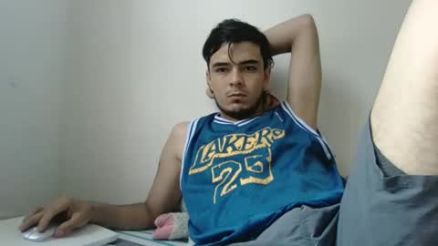 Snapshot of danielhot17 chatting on December 4, 1:09 pm DANIEL online show from December 4, 1:09 pm
