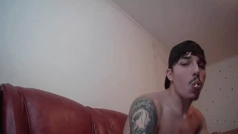 danielito321810 online show from March 19, 8:56 pm