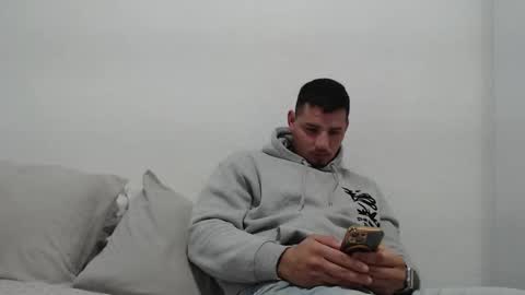 Snapshot of danielmilan chatting on February 10, 8:09 am THE BIG BOSS online show from February 10, 8:09 am