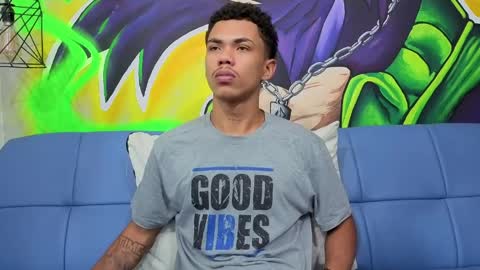 JUAN online show from April 26, 1:36 am