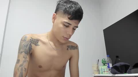 danielsanta188 online show from March 14, 7:21 pm