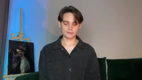 danieltuckerr online show from November 26, 9:51 pm