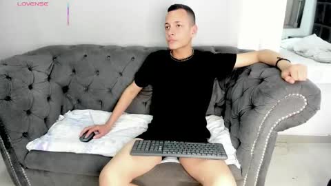Snapshot of daniielandres chatting on September 30, 7:50 pm daniielandres online show from September 30, 7:50 pm