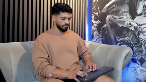 Dann saenz online show from December 15, 10:04 pm