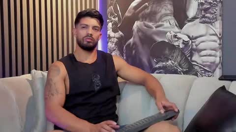 Dann saenz online show from December 9, 9:44 pm