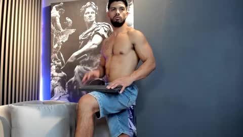 Dann saenz online show from December 18, 12:21 am